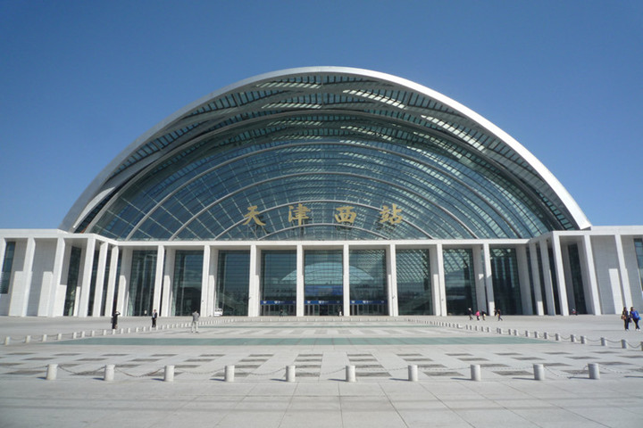 京沪高铁天津西站消防排烟 窗工程(图1)